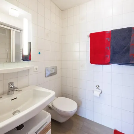 Apartment Gaestehaus Wolfgang Weitsee -2-